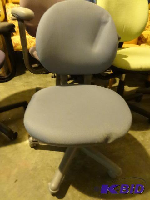 Steel Case office chair on wheels....
