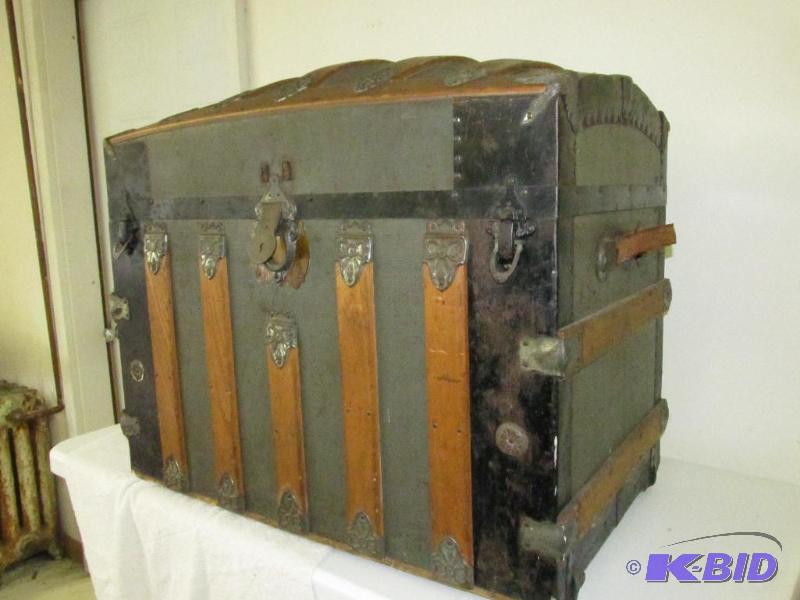 Antique, Vintage Steamer Trunk