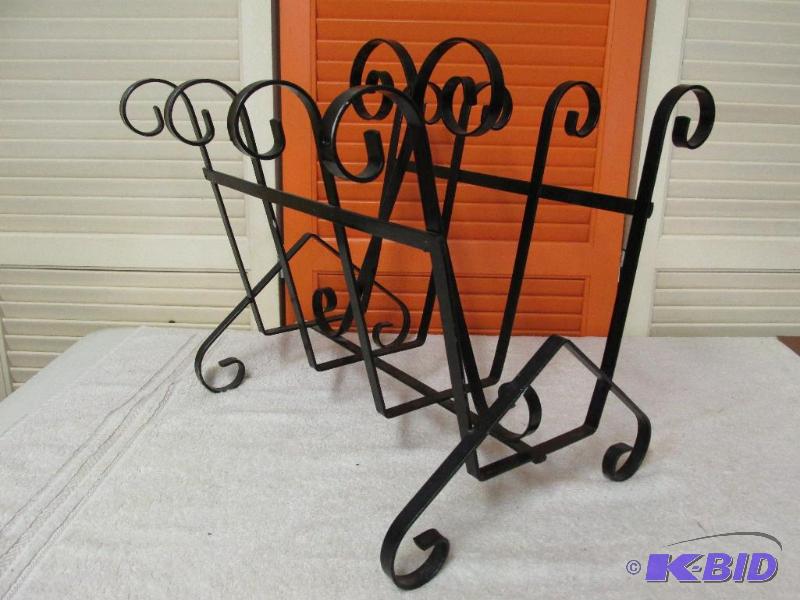 Metal Magazine Rack