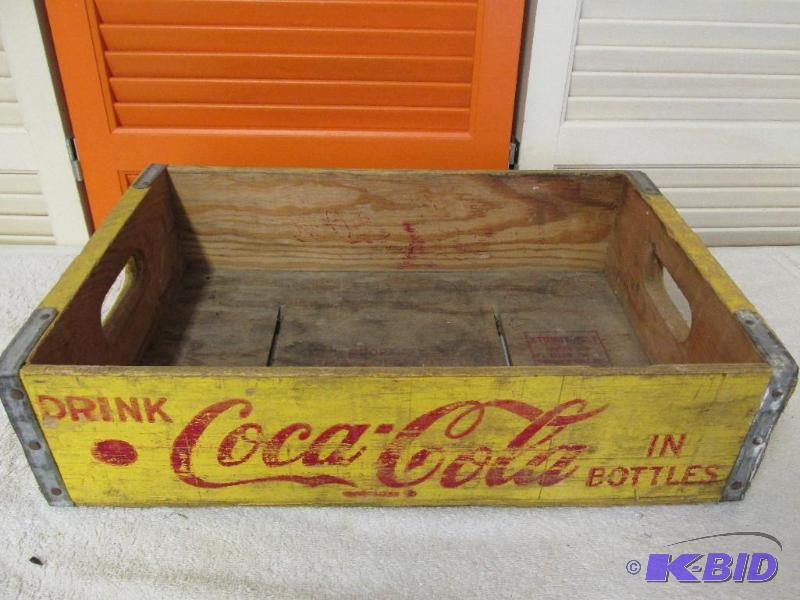 Vintage Collectible Coca Cola Crate