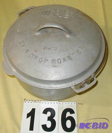 lot 136 image: WAGNER WARE #9 Drip Drop Roaster and Lid This...