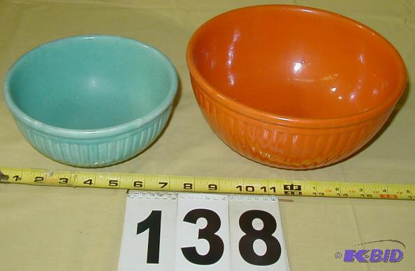 lot 138 image: Pair of Vintage Ceramic Bowls These are very ...