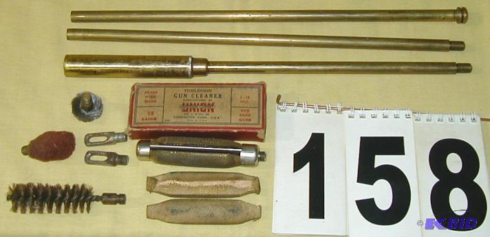lot 158 image: Awesome Vintage Shotgun Cleaning Equipment Th...