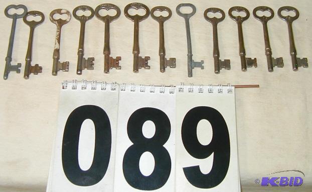 lot 89 image: Twelve Vintage Skeleton Keys Some have stampe...