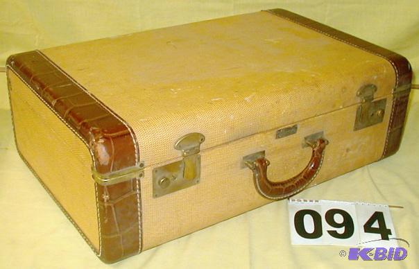 lot 94 image: Vintage Tweed and Leather LUCE Suitcase Looks...