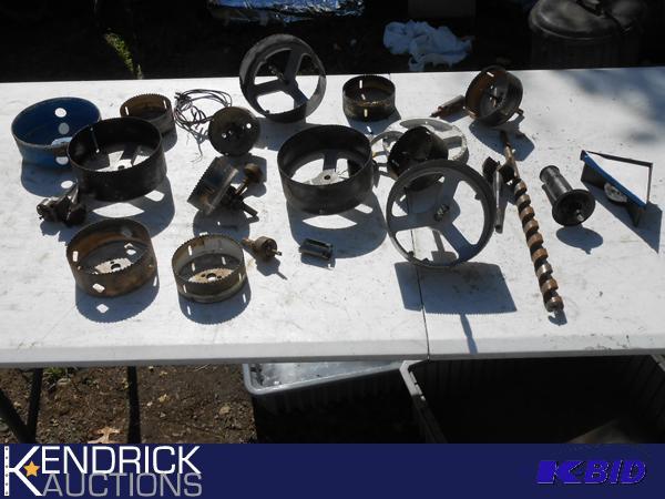 lot 153 image: Large Lot of Hole Saw bits.
