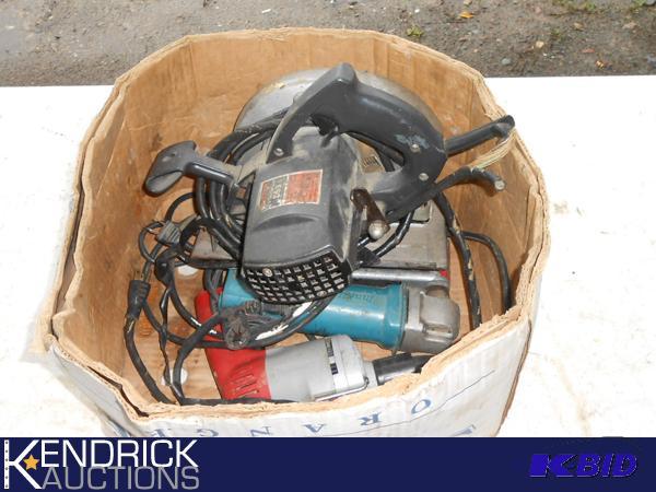 lot 163 image: Lot of Power Tools