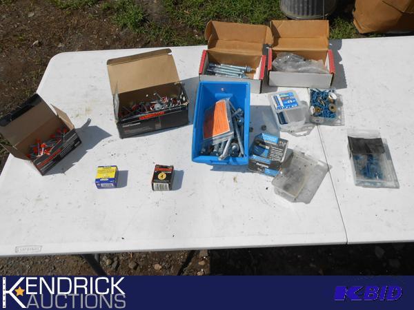 lot 178 image: Assortment of fasteners