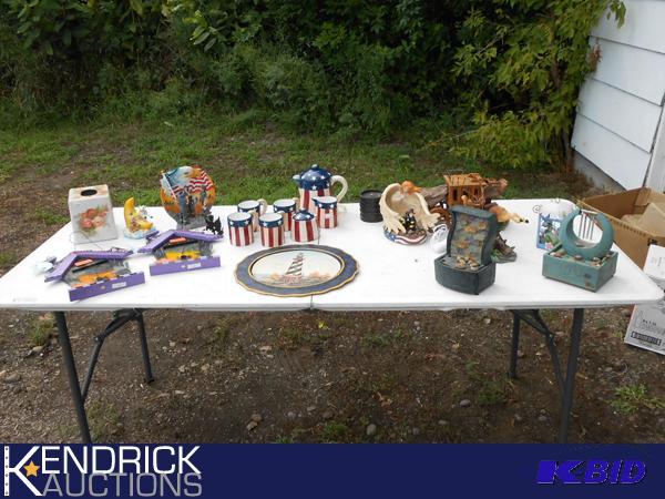 lot 214 image: Large lot of Gift Shop Items
