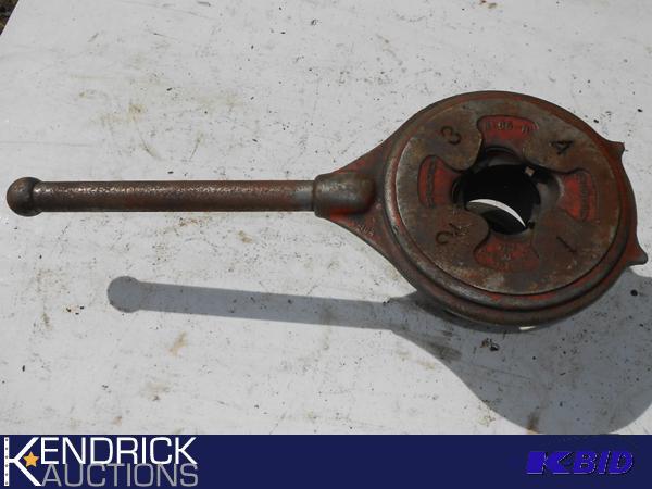 lot 22 image: Rigid No. 65-R Pipe Threading Ratchet