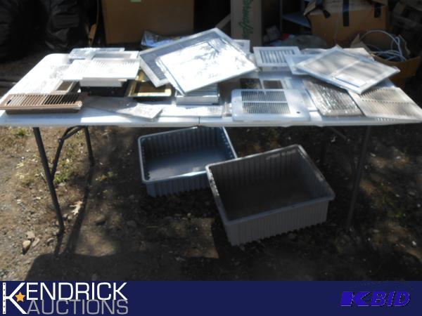 lot 60 image: Assorted Vent Covers