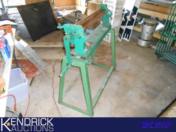 lot 9 image: Tennsmith SR-36 Slip Roll Machine