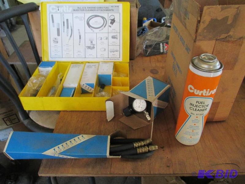 lot 129 image: Fuel Injection cleaner