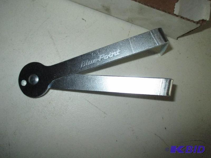 lot 16 image: Blue Point Air Bag Release Tool