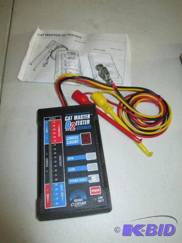 lot 2 image: Cat Master O2 tester