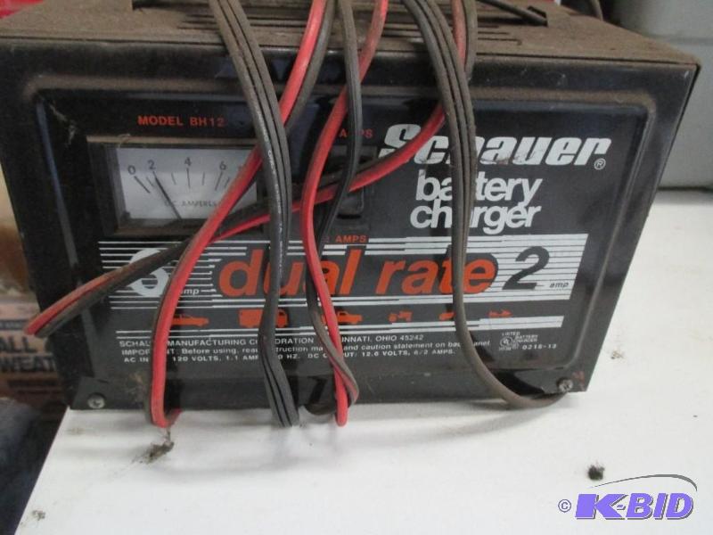 lot 45 image: Schauer Battery Charger
