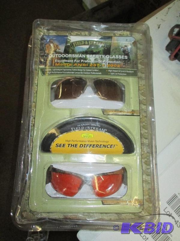 lot 46 image: Safety Glasses