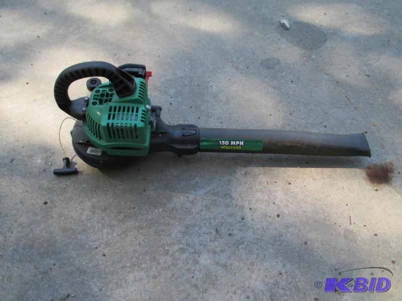 lot 60 image: Weed Eater