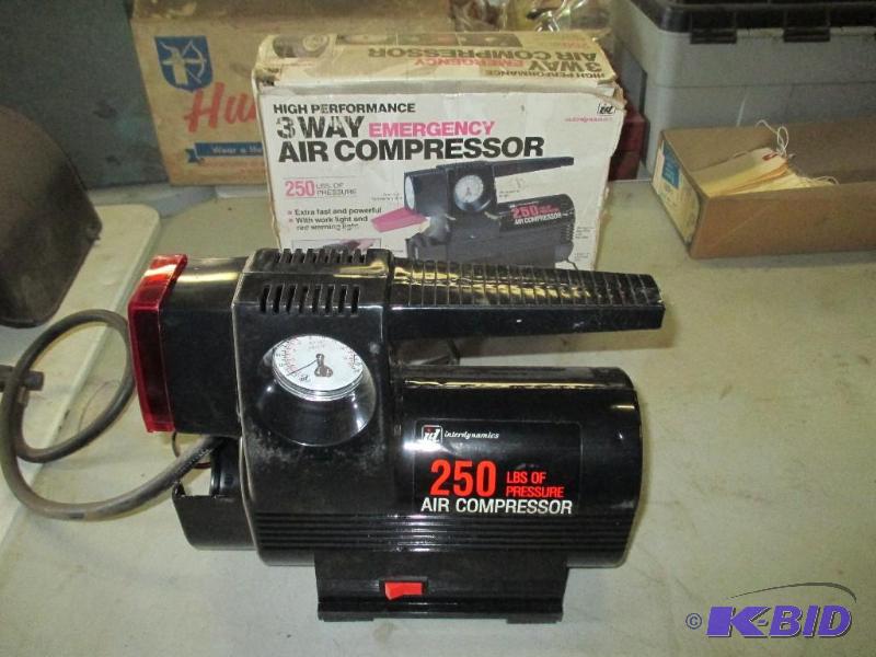 lot 61 image: Air Compressor