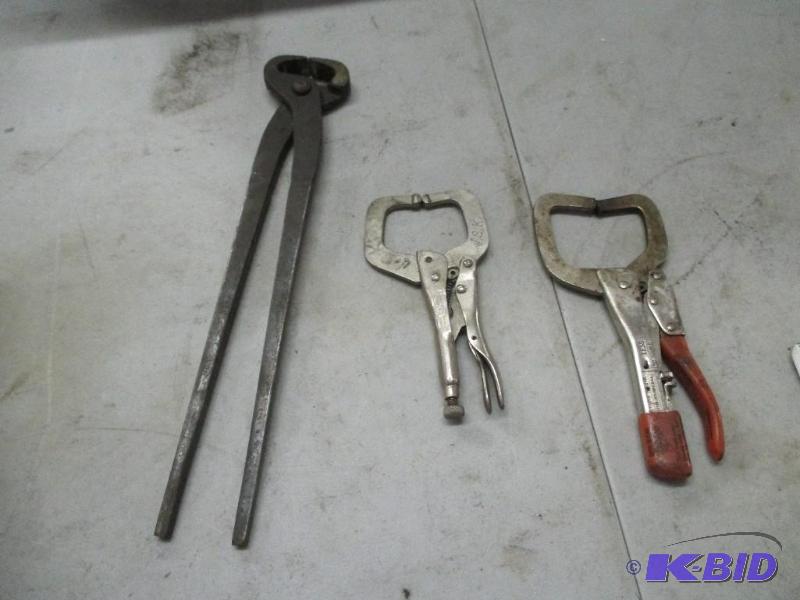 lot 73 image: Variety tools
