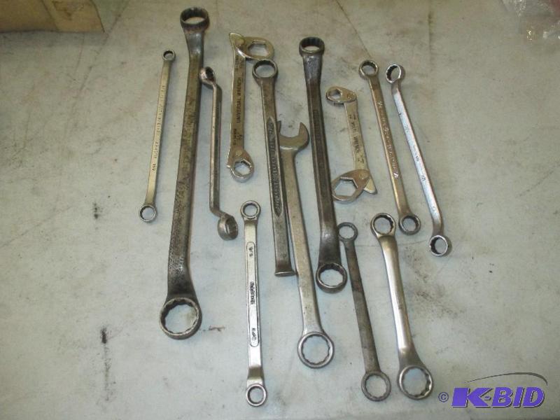 lot 93 image: Wrenches