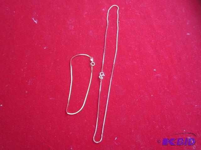 Pair of 14 Karat Gold matching Herringbone ne...
