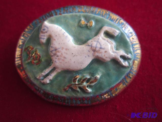 2 inch antique ceramic brooch, unknown Irvin,...