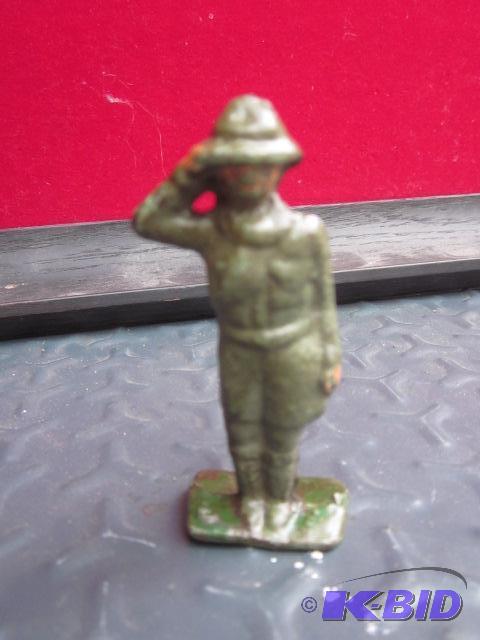 Small antique 3 inch led saluting soldier. &n...