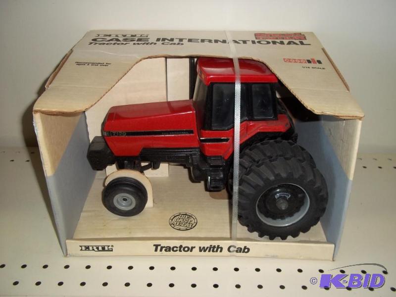 lot 36 image: ERTL Toys Case International 7120 Tractor wit...