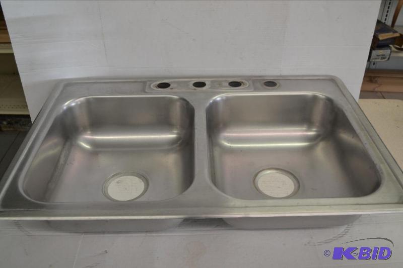 lot 111 image: Kitchen Sink
