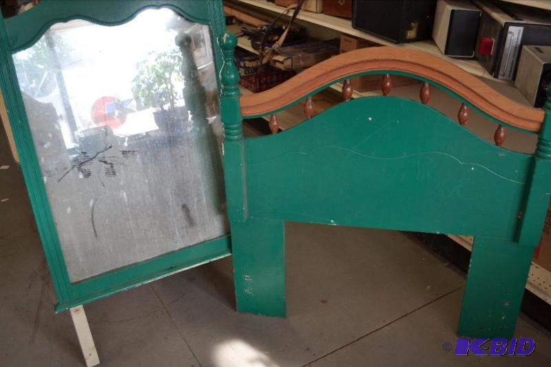 lot 135 image: Head Board, Mirror
