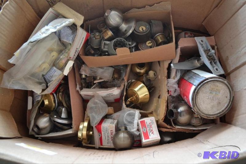 lot 147 image: Lock Smith Supplies