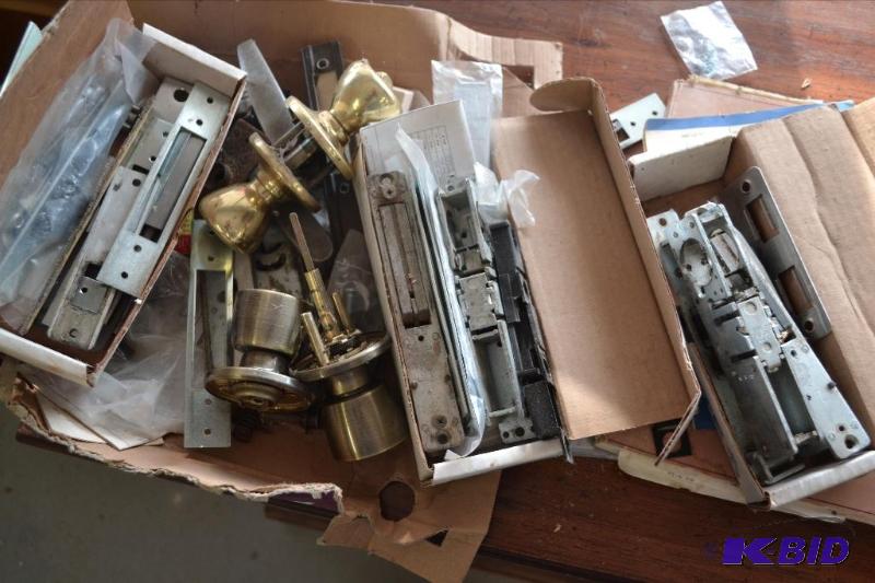 lot 148 image: Lock Smith Supplies