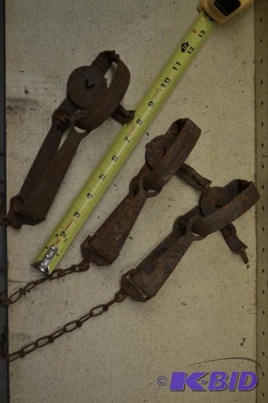 lot 163 image: Three Pan Traps