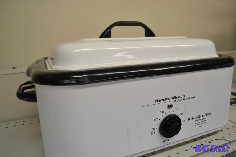 lot 36 image: Hamilton Beach Roaster Oven