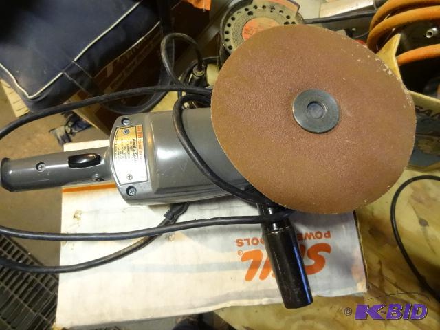 lot 134 image: Black and Decker 7950 commercial duty disc sa...