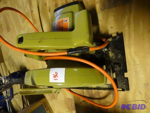 lot 136 image: Black and Decker 7 14 circular saw...