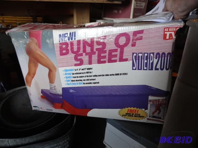 lot 170 image: Buns of steel step 2000...
