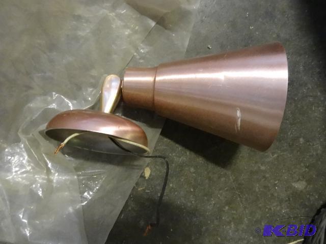 lot 177 image: 3 aluminum lights...