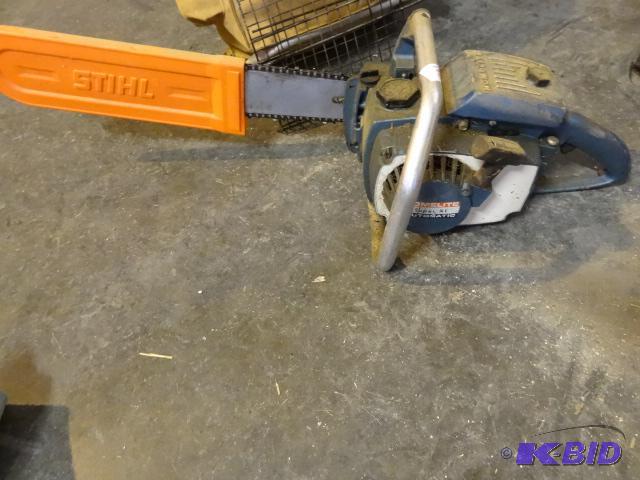 lot 178 image: Homelite super XL automatic chain saw. 20&quo...