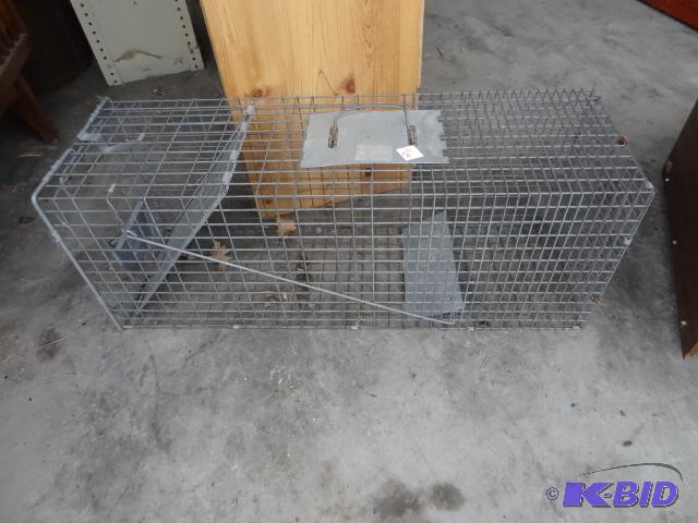 lot 27 image: Havahart animal live trap for large animals...