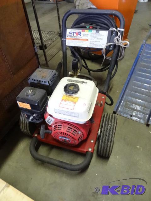 lot 6 image: North Star pressure washer. 2500 PSI. 6.5 HP ...