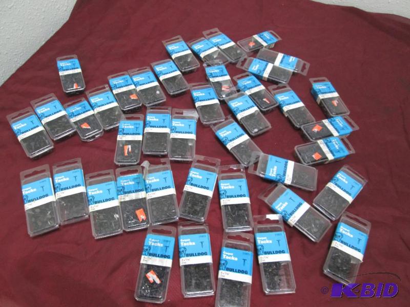 Qty 41 Bull Dog Carpet Tacks 4 x 716...