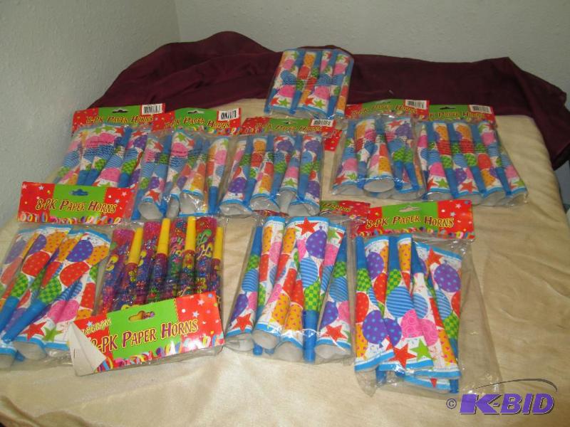 Qty 10 pkg of 8-pk paper horns...
