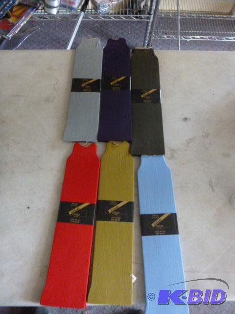 6 Pairs of Michaels Dress Socks Fits sizes 1...