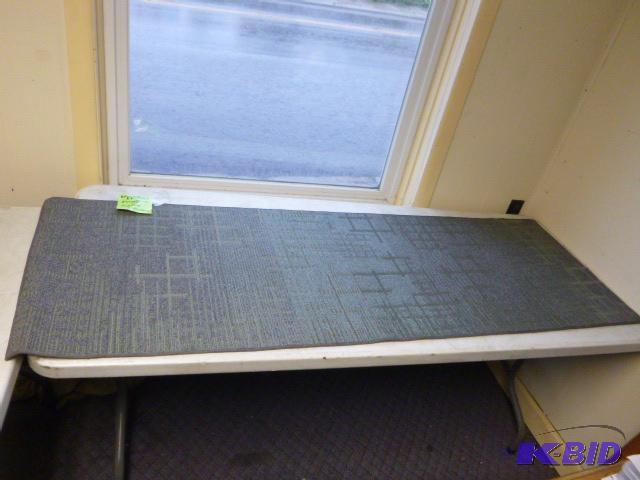 Better Homes and Garden Hall Rug 24&quot X 7...