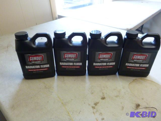 4 Bottles Gumout Radiator Flush...