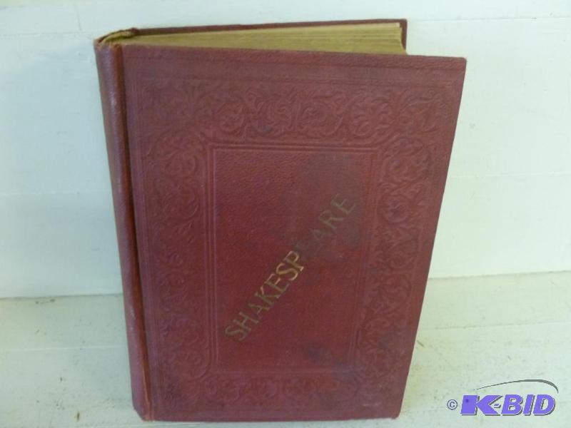 lot 101 image: Large Antique Book - Complete Works Of Shakes...