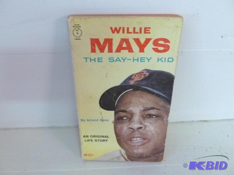 lot 104 image: Vintage Sports Collectible Book - Willie Mays...