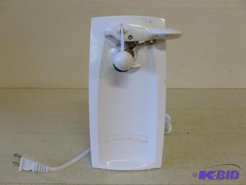 lot 137 image: Proctor - Silex can opener, tested and works....
